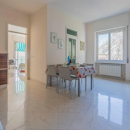 Apartman Sunshine Front Levanto